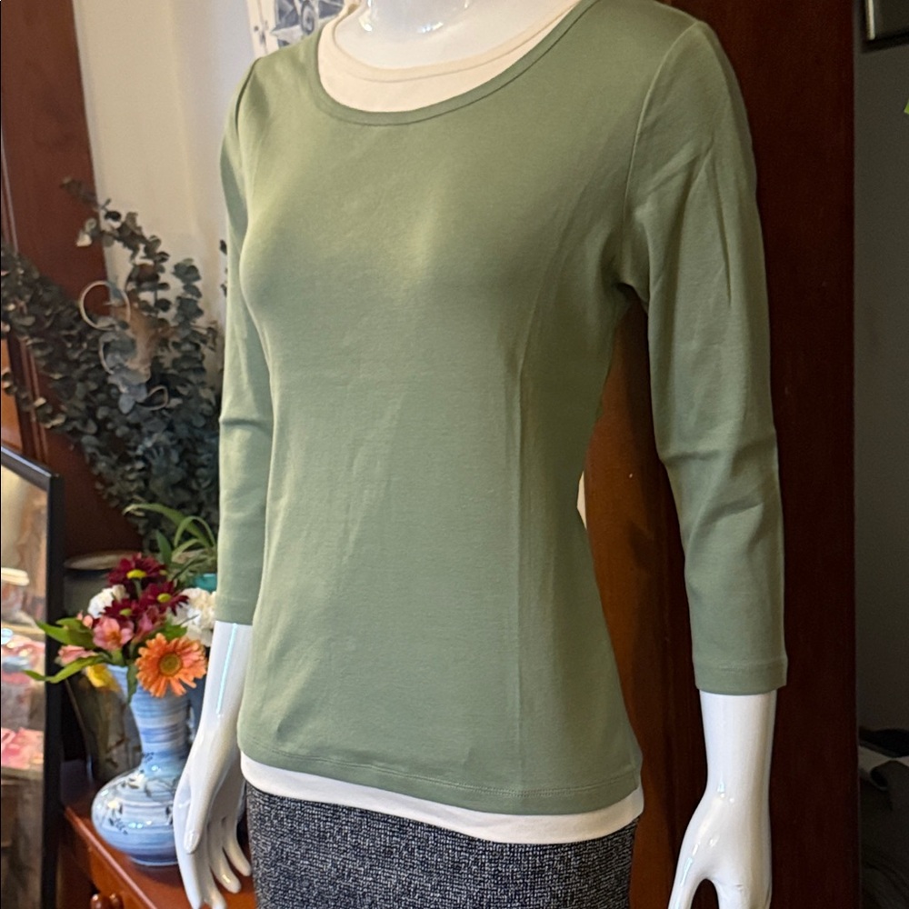 NWT northern reflections size small 100% cotton Olive Green Women's Top